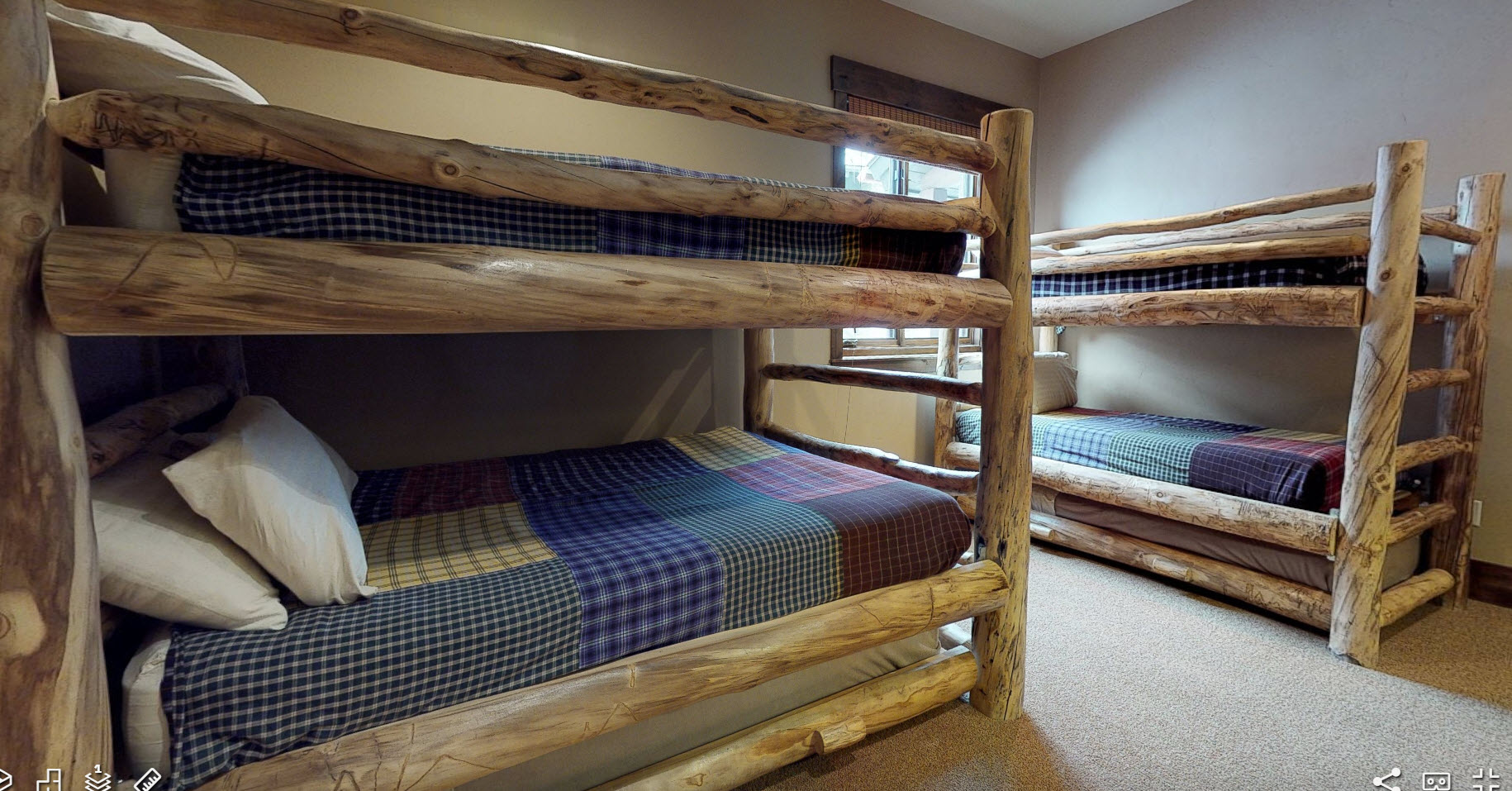 Bedroom #5 Bunk Room